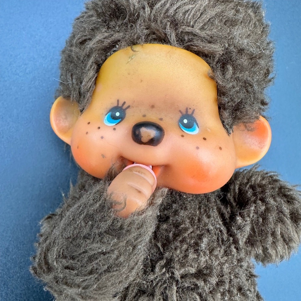 Vintage Monchhichi Monkey Doll Thumbsucking Pacifier Plush Toy Japan 1974 7" - Picture 2 of 6